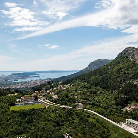 Near Split *