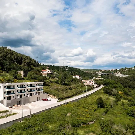 Near Split